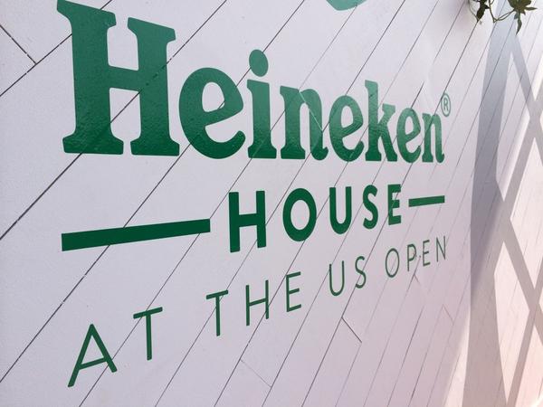 BostonBuildingWraps tweet media