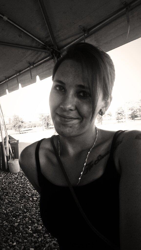Ham_Bone28's tweet photo. Hamilton. Honey, u r the best man any woman could ever have. And I am beyond grateful it my husband. Ily. - Kelly - http://t.co/EkM8PWCfGg