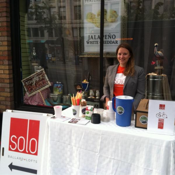 SoloLofts's tweet photo. Free @BauhausCoffee at 22nd + Market happening now! #caffeinefix #Ballard http://t.co/u7F9U5nwWg