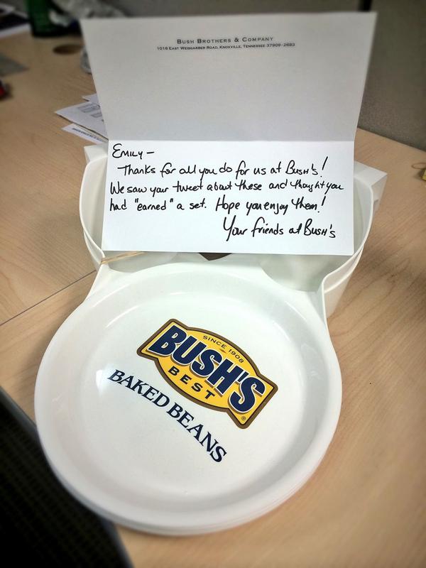 EmilyKozel's tweet image. The greatest thing since baked beans, the "DRINK 'N PLATE"! So excited about these, thank you @BushsBeans! 👍 #47team