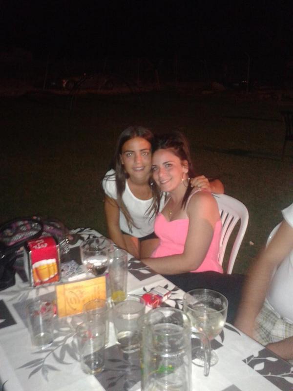 mariponce_8's tweet photo. Buenas tardees ala mas buapaaa @Eleenaa211 http://t.co/vFHtAxFPM7