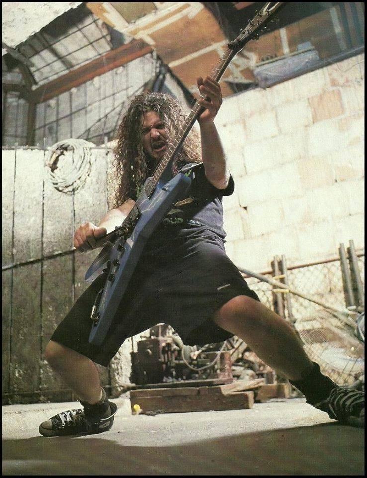 "HAPPY BIRTHDAY TO YOU OUR IMMORTAL DIMEBAG DARRELL(1966-2004)" \r.i.p/ 