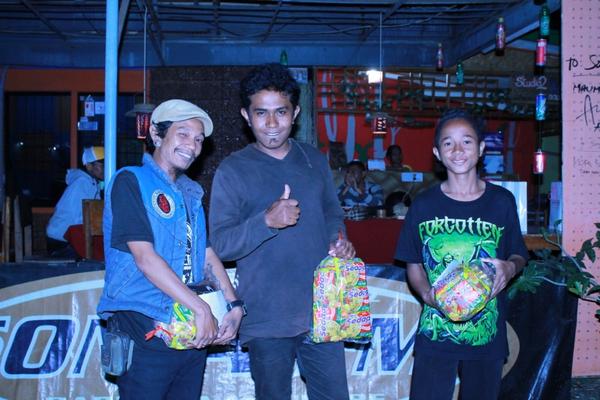 #SONIAMuralsAndGraffitiContest2014 The Winner (ki-ka) : Atoz, Jeniq, BSB Crew #Salam1Hati #SoniaFoto