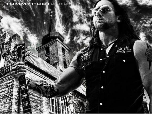 RockGodLegends's tweet photo. John Adams from Superbreed in @RockGodEyewear; photo by Tommy Post #JohnAdams #Superbreed #TommyPost #RockGodEyewear http://t.co/FONxXgiv1v