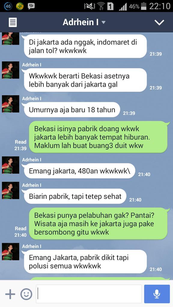 Galih_rfq's tweet photo. Kalo lagi debat gini kaya @COM_AlHalimiyah banget :( hahaha http://t.co/mNDNIqB8bI