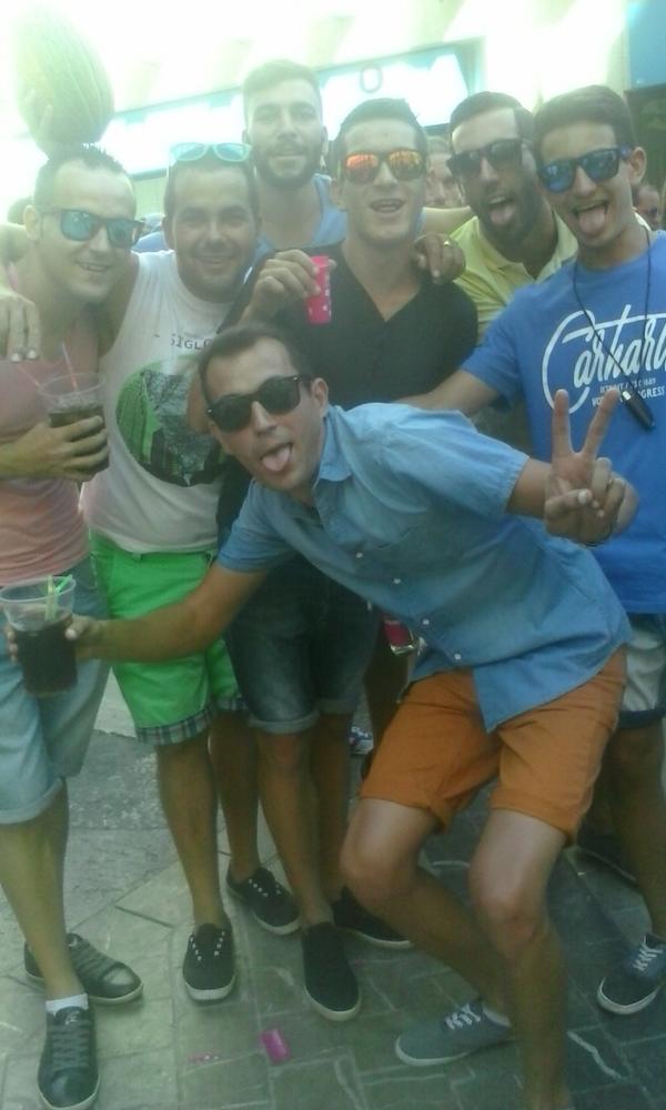 victor_coin's tweet photo. De feria http://t.co/riIf1mjvkq