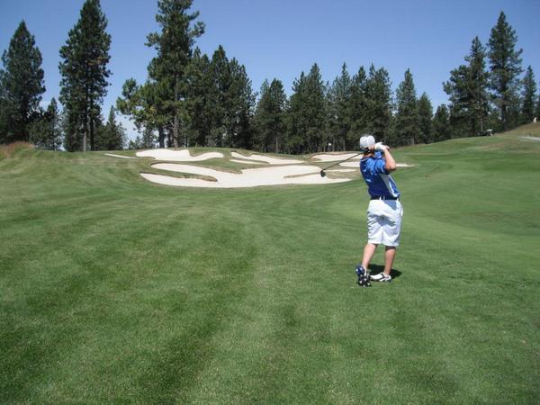 Working in CDA, ID. playing a golf tourney today w/ @mattdeter  at #circlingravengolfclub. Someone's got to do it. :)