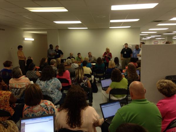 Sheree and her dream team share their wisdom with the TSTs.  #mcpsstst14 <a href="/MobilePublicSch/">MobilePublicSchools</a> <a href="/MarcieMcNeal/">Marcie McNeal</a>