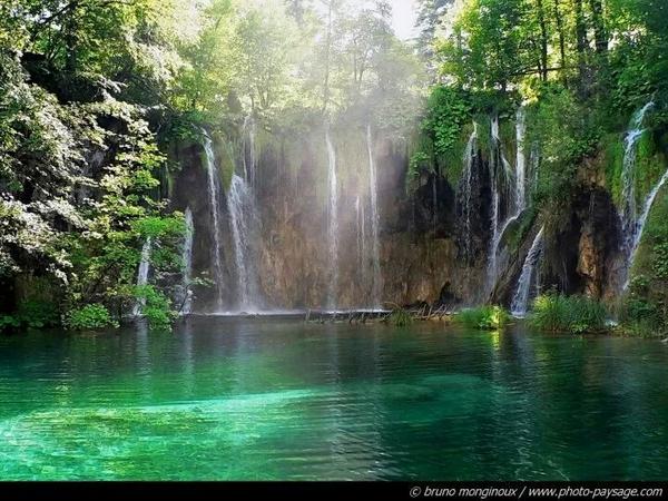 soudalfezran's tweet photo. تصبحون على الف خير http://t.co/MBEhiPV8bT