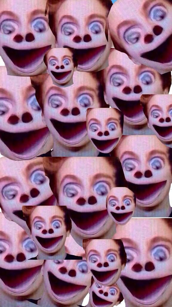 tomlinsonvofgdr's tweet photo. “@lukevofgdr: http://t.co/vjdf5SYg2N” aria