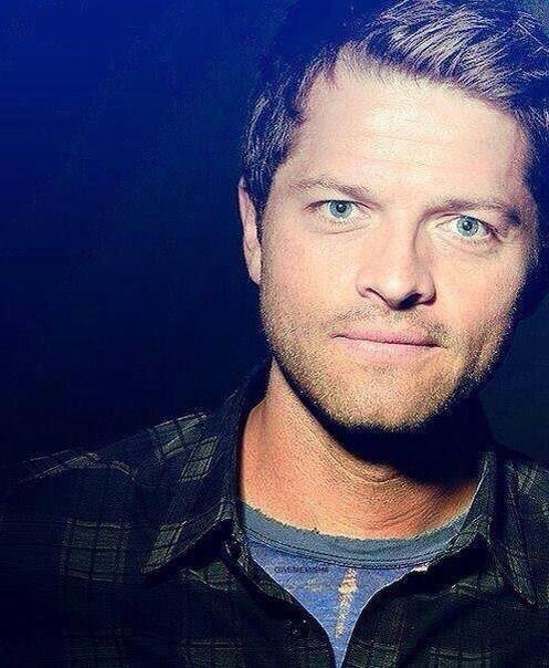 HAPPY BIRTHDAY MISHA COLLINS! Love youu<3 