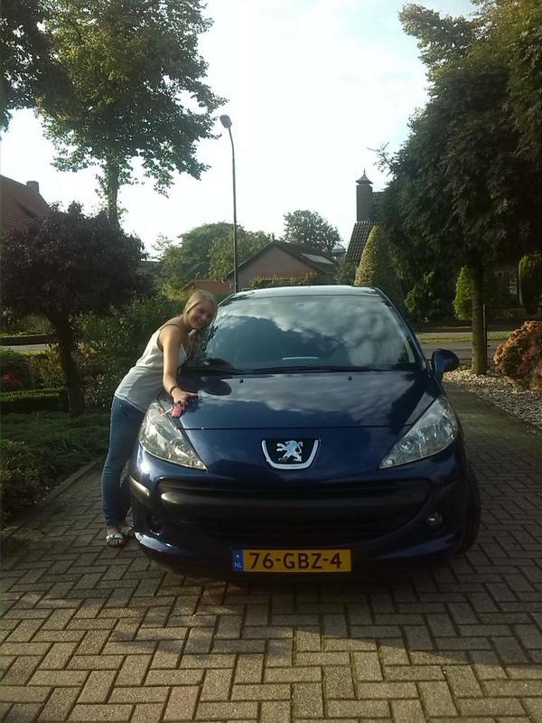 MerlevdHeuvel's tweet photo. Jaaa, nieuwe aanwinst! http://t.co/mimL5Q74sW