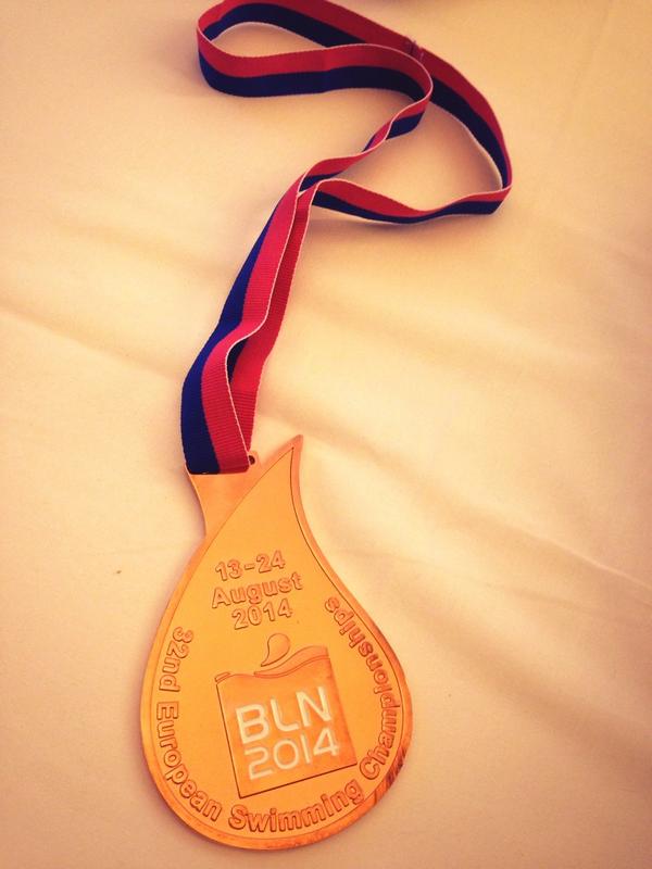 Suuuuuper happy mit meiner Bronzemedaille von 1m😍😍😍
<a href="/BLN2014/">BLN2014</a> #WirfuerD #emdaheim