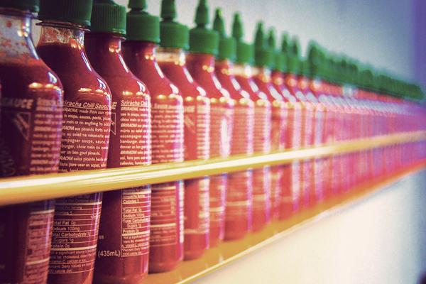 2 blocks. 3 stages. Local acts. And over 120 dishes. Electronic Sriracha Festival in San Jose.
gallivant.com/see/electronic…