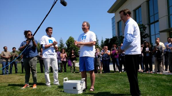 mercedes_adams's tweet photo. #NetAppCEO Tom Georgens calls on @salmon_rob of @NetApp to take the #ALSIceBucketChallenge! #NetAppCulture http://t.co/Hdemx9epLm