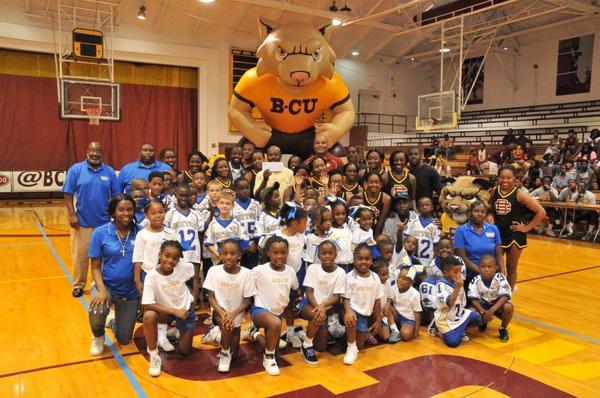 bethunecookman's tweet photo. Photo of the week:

Featuring Athletic Director Lynn Thompson

#BCUPhotos http://t.co/cwcvxw6dlh