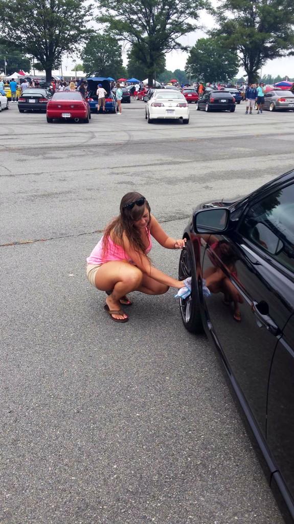 BrittLo_xo's tweet photo. #TunerChick 🔰💕 http://t.co/00NN5QqNRU