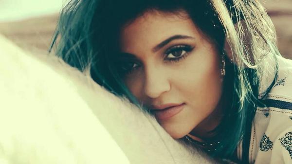 Kylie Jenner be mine?!