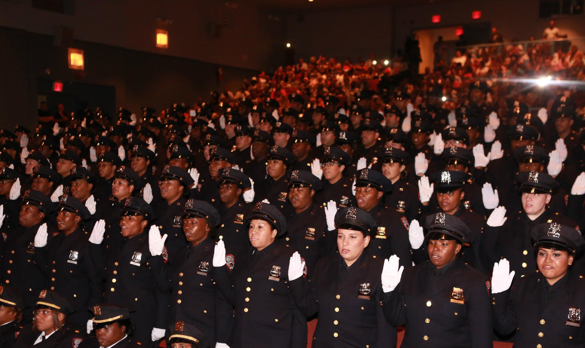 Nyc Doc News Congrats To Recruits Class Of August 14 142 New Correction Officers Become Nyc Boldest Http T Co Apee50cjex Http T Co Yvdhdkfcrq