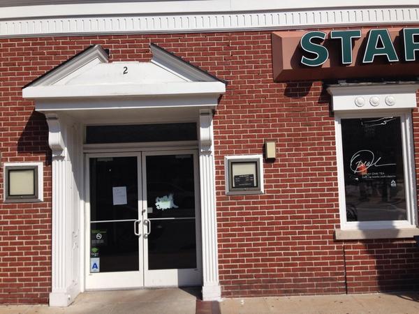 CaseyNolen's tweet image. Clayton preparing for potential protest. Some biz's closed, parking restricted &amp;amp; 1 street closed. #Ferguson