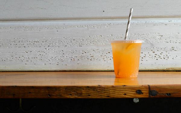 FINDitKC's tweet photo. 4 Drinks to Sip Before the Summer Ends: http://t.co/sgTw9UwlVV #KC #BestSummerDrinks #RefreshingGoodness http://t.co/NPvp3PVzqc