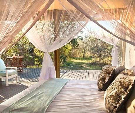 luxurytravel's tweet photo. 5 romantic tented camps in South Africa http://t.co/fVOq901XAG http://t.co/1HUItNmp78