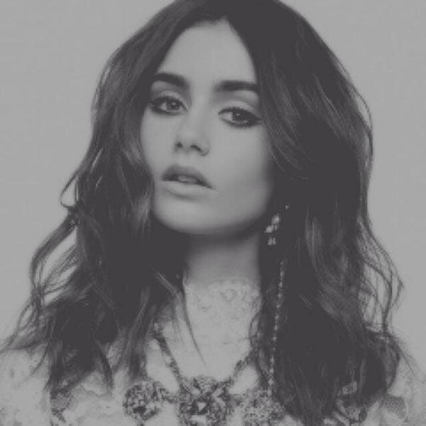 Badoffamous's tweet photo. ✟Bienvenida Lily✟—#familybad—  @RolipOfLilyC http://t.co/06ZxTdIPrz