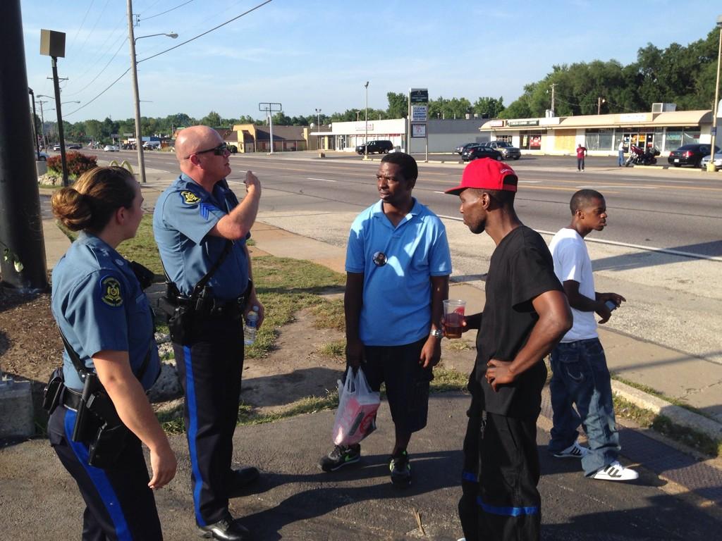 BvhBu-wIQAE-P_E.jpg:large