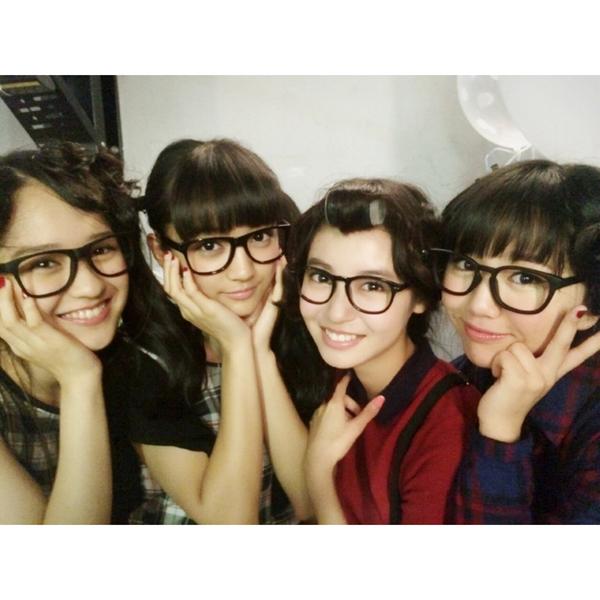 ট ইট র Seventeen セブンティーン ファッションショー 最終チェック中 あと数時間でみんなに会えるのを Stモたちも楽しみにしてるよ Seventeen学園祭 Http T Co Keakpd2gia