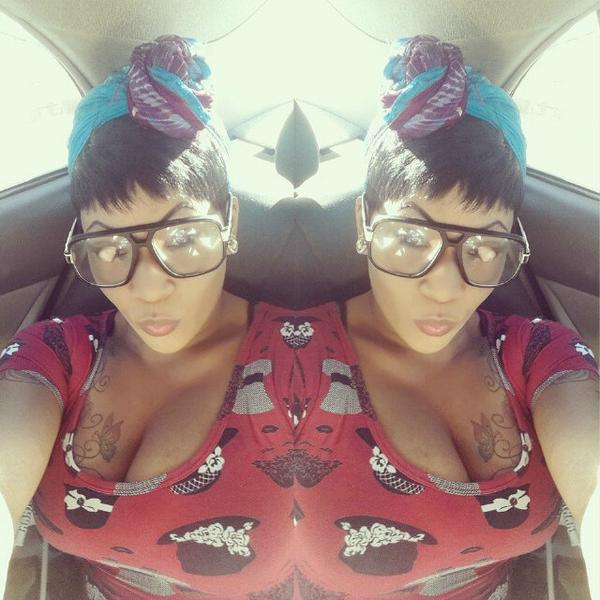 Modelusplus's tweet image. Need I say Cute! ♥