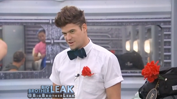 BigBrotherLeak's tweet photo. Zach has decided on an outfit for tomorrow #BB16 http://t.co/oYE2Y5G4MB