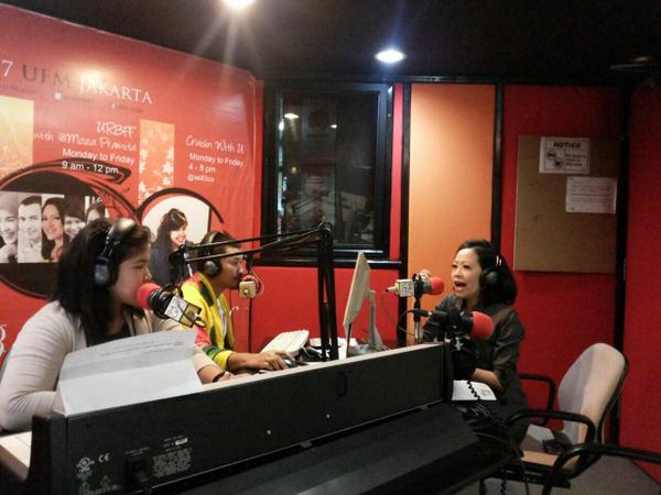 lighthouse_indo's tweet image. Dr. grace judio memaparkan fakta tentang obesitas dan gangguan makan serta kontes #LWC2014