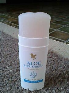 مزيل رائحة العرق لا رائحة بعد اليوم من فوريفر الامريكية أفضَل مزيل راحة تم انتاجه عالميا. 
وبسعر : 25 ريال سعودي فقط