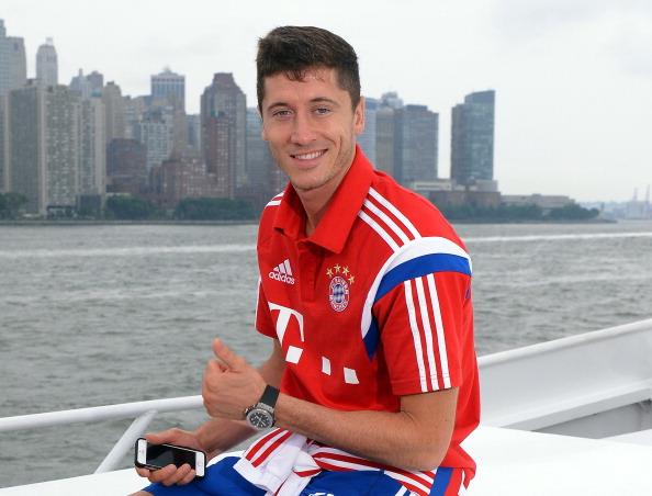 Happy Birthday to striker Robert / Alles Gute zum Geburtstag! 