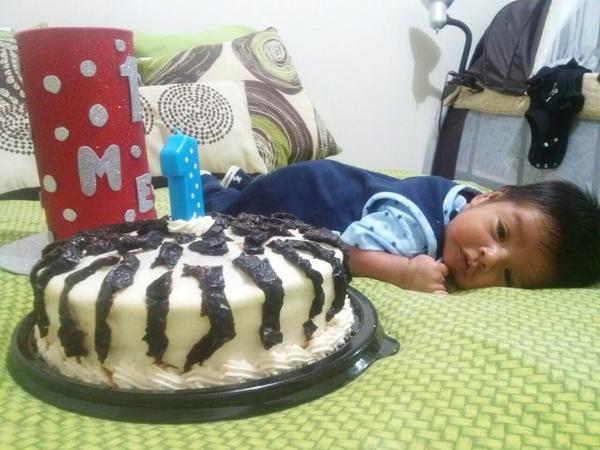 rubiolizeth1's tweet photo. #tuprimermes mi bebito bello te amamos😍😘😘 http://t.co/1KeLlsxDqF
