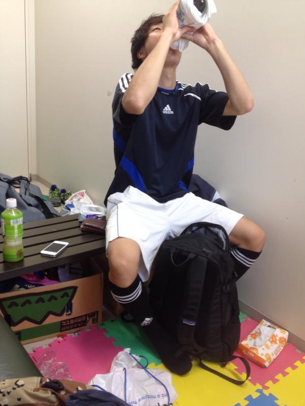 28boko's tweet photo. これから司とサッカー！(＾ｰ^)ノ http://t.co/KkBxUyY4JI