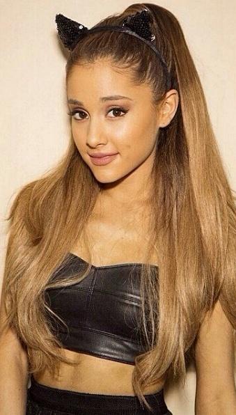 _Grande_problem's tweet image. Goodnight #votearianagrande