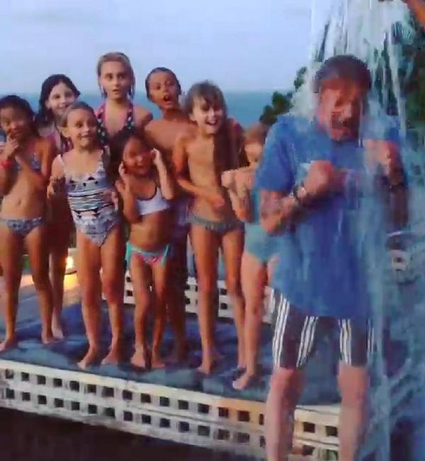 perissier's tweet image. Bravo @JohnnySjh Rock&apos;n&apos;roll attitude #ALSchallenge