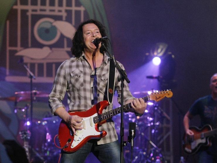 Very happy birthday to Roland Orzabal! 