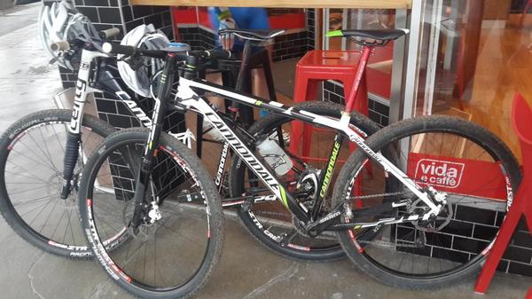 Tiaan van der Merwe tweet media