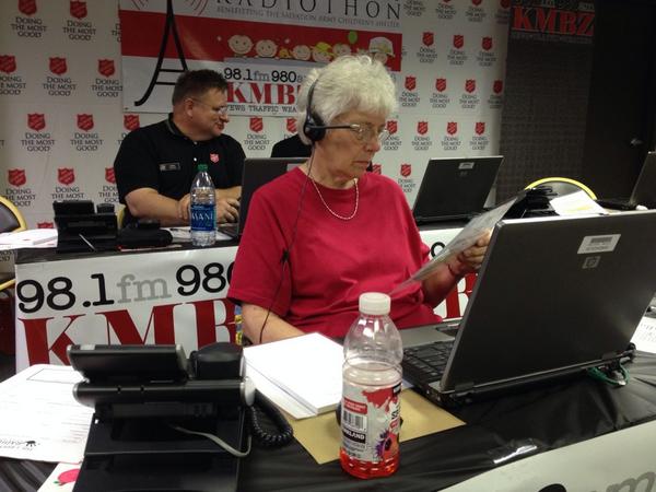 SalArmyMoKan's tweet photo. Keep our operators busy. Call 913-236-KIDS to donate now. #caring4kids http://t.co/PvbK9zc6dg