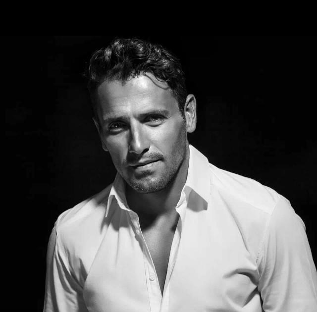 Happy Birthday to Nikos Vertis from all of us @ 