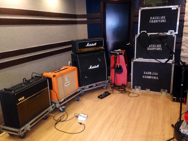 infinhito's tweet photo. Amplificadores para grabación http://t.co/sjPxtFb4In