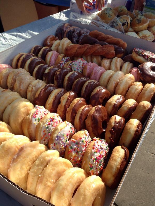 buuwaba's tweet photo. Free @OUCAC Howdy Week breakfast is bae 😍 #howdyOU #nofilter http://t.co/uAjQIrxO6y