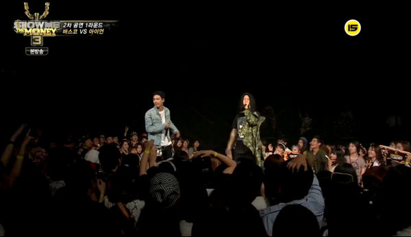 mnet_hiphop's tweet photo. [#쇼미더머니3] ★8회 방송중★ 2차 공연 1라운드! Team #YDG : #아이언(#IRON) - "#Lets_do_it_again (feat.#스컬)" #Mnet http://t.co/Lqf3T8TfKa