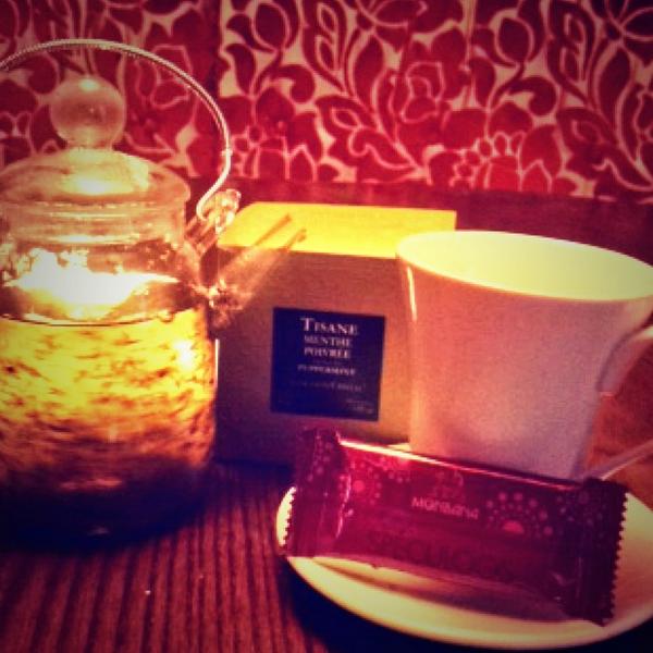 SquareBar1's tweet photo. Why not pop in and try our new #TeaOfTheWeek - Peppermint Tea for just £1.95… and add a slice of cake for just £1! http://t.co/8jchpe5QmQ