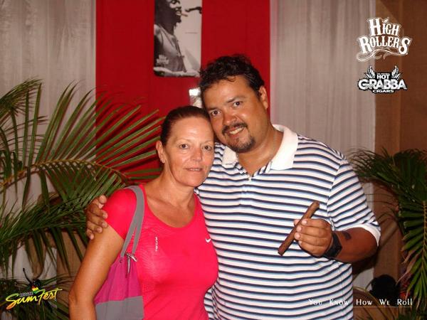 highrollersja's tweet image. "We be chillin...!"