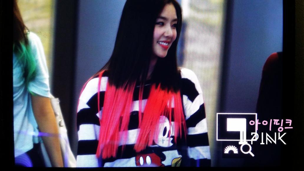 BvkuVvmCEAAraj9.jpg:large