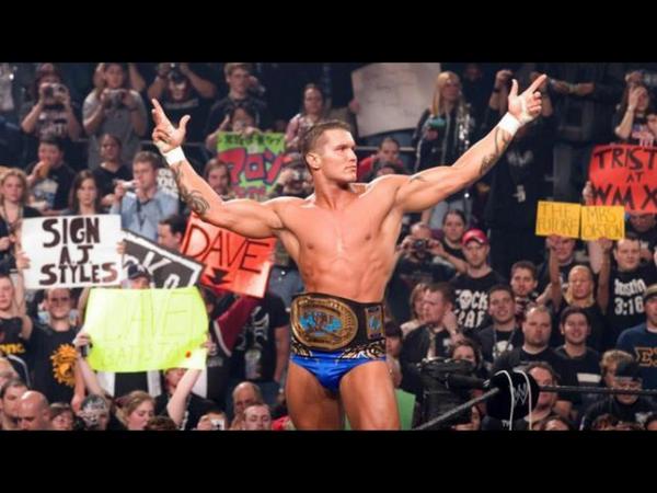 WWETournament's tweet image. let's try this again @NormalOneGoldie 😂😂
Fav for Orton
RT for Flair (Triple H got eliminated. Last ones of evolution