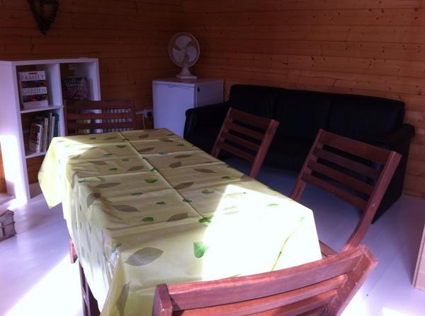 ripwalledgarden's tweet photo. Cafe almost ready to open. http://t.co/jdoHcFDIU9
